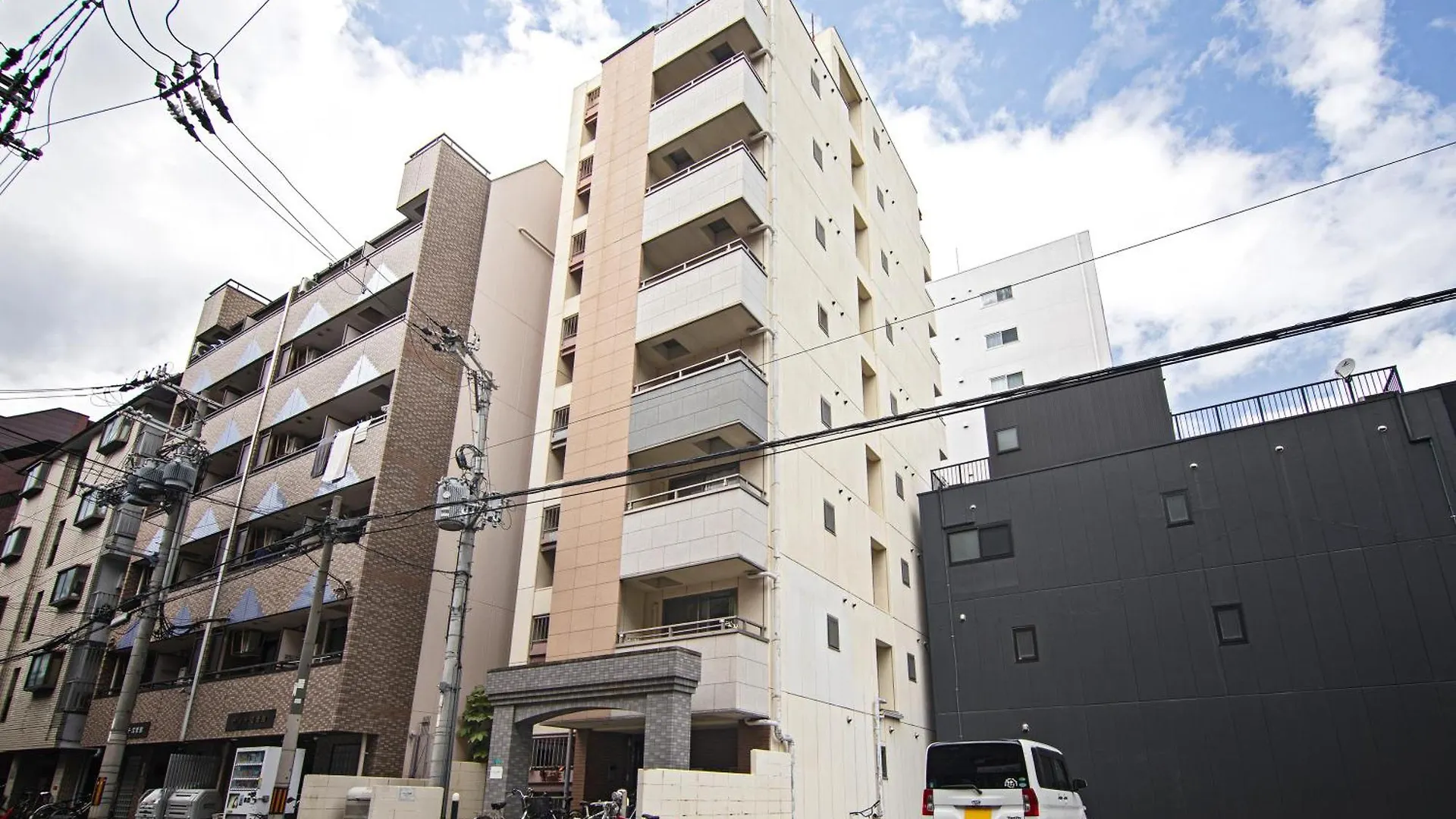 Namba Apartment 3 Min Walk From Imamiya Or Daikokucho Station Osaka Japan