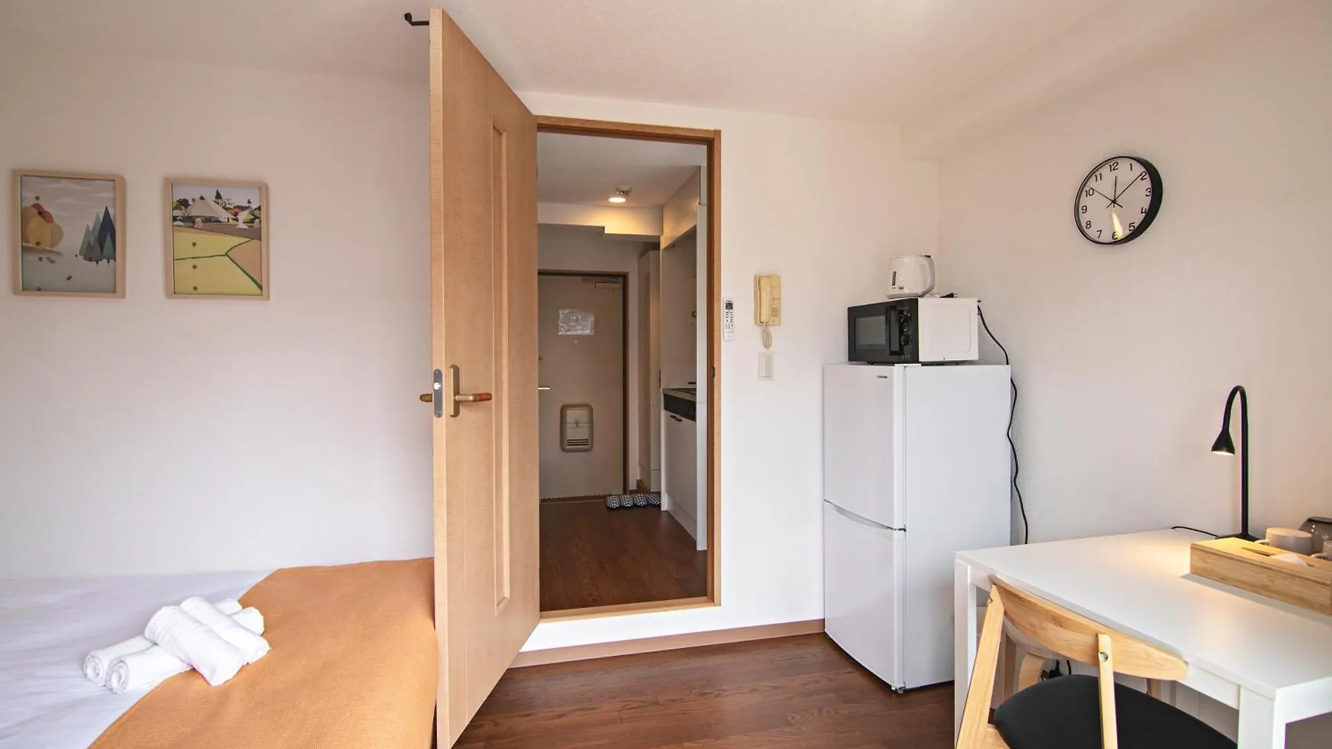 Namba Apartment 3 Min Walk From Imamiya Or Daikokucho Station Osaka